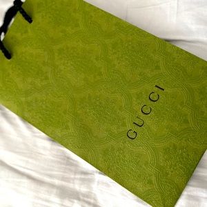 Latest GUCCI Paper Shopping Bag